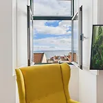 Bright 2br W/ Tagus View | By Airnest Apartment *
