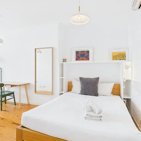 Bright 2br W/ Tagus View | By Airnest 아파트 *