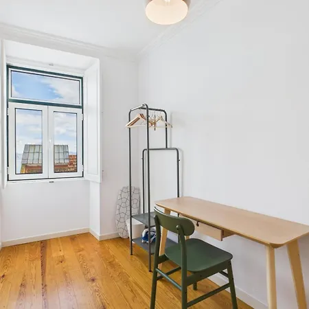 Appartement Bright 2br W/ Tagus View | By Airnest